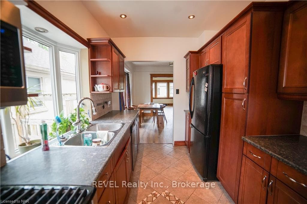 80 ST PATRICK Street Unit MAIN photo 25