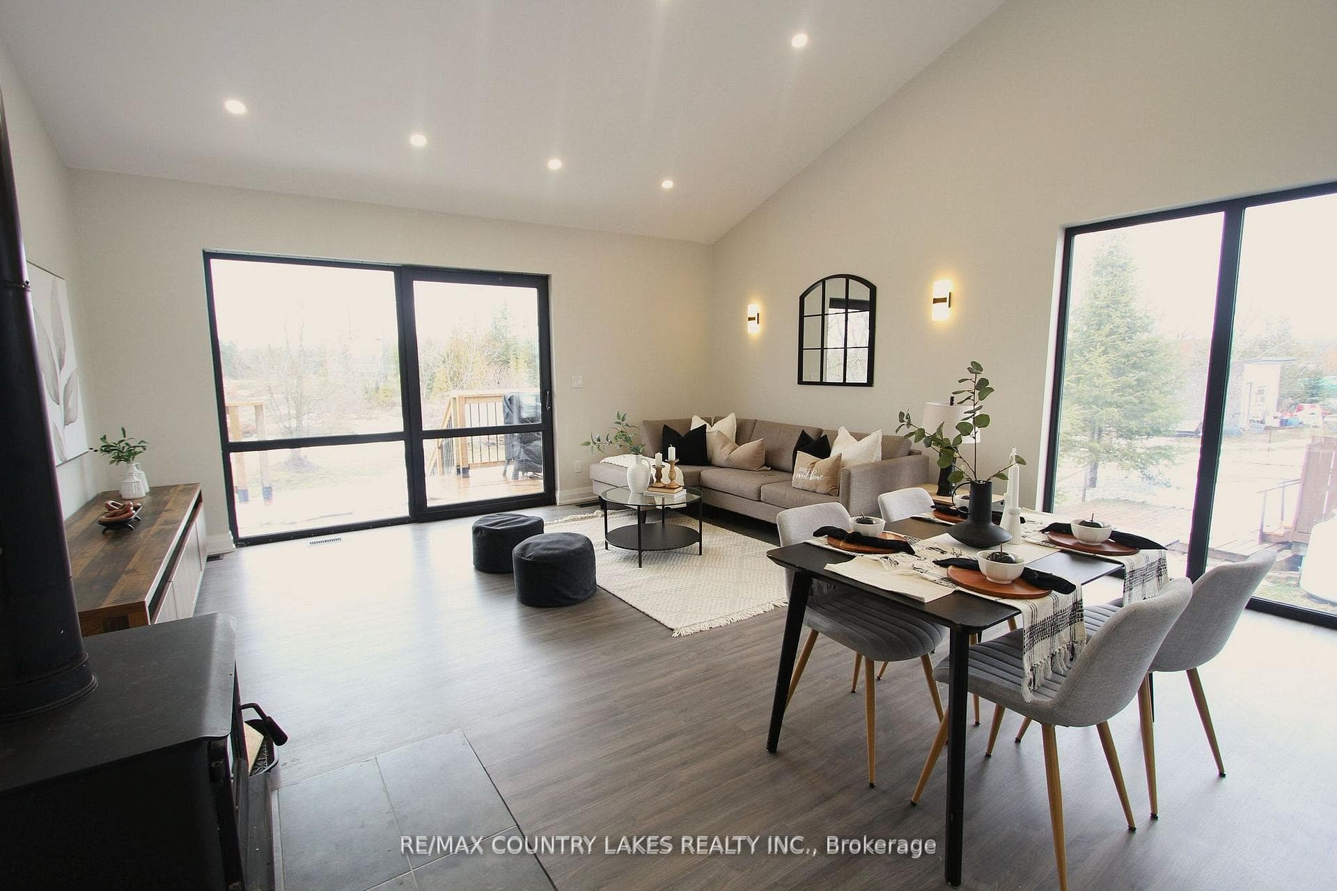 264 Mcguire Beach Road photo 12