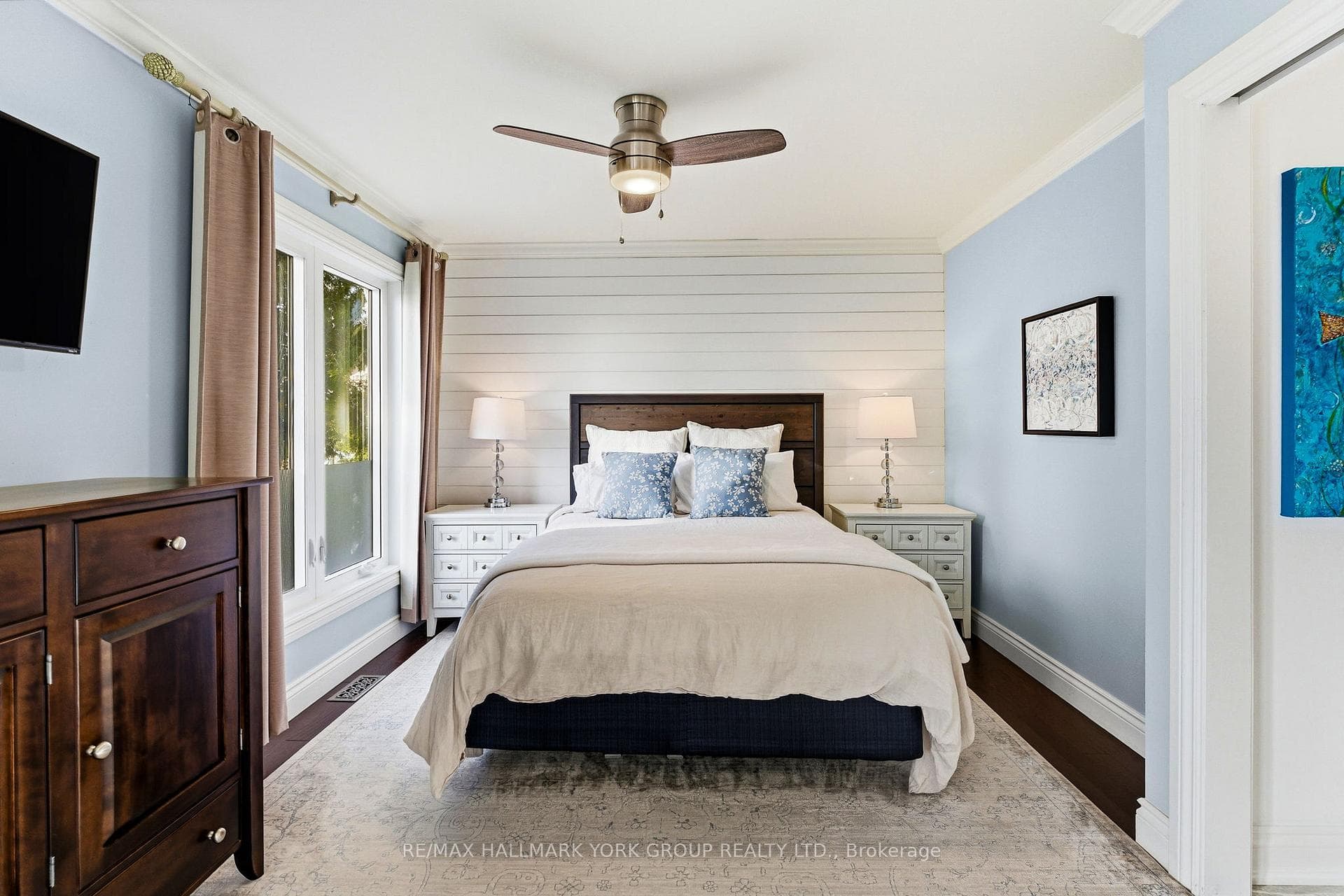 281 Hedge Road photo 16