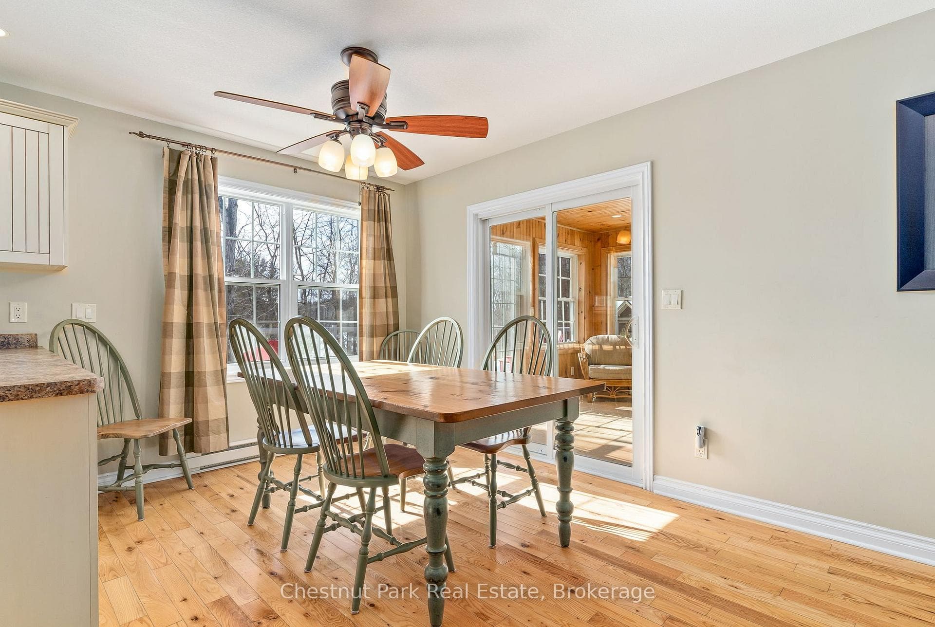 1052 RAT BAY Road Unit 115-10 photo 7