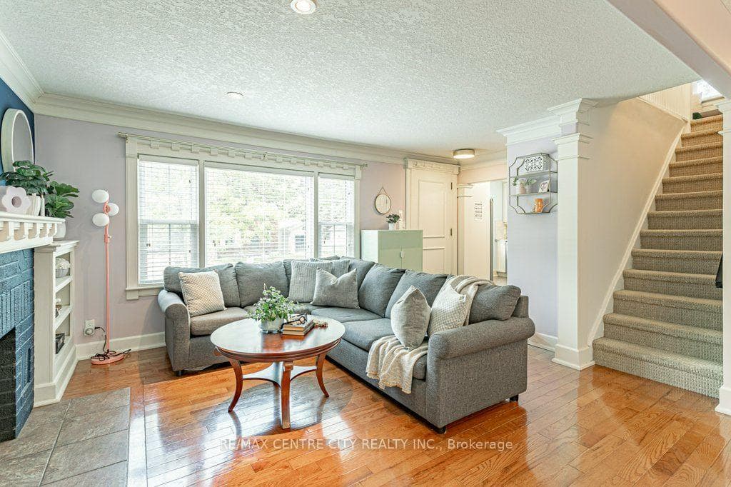 53 Cliftonvale Avenue photo 8