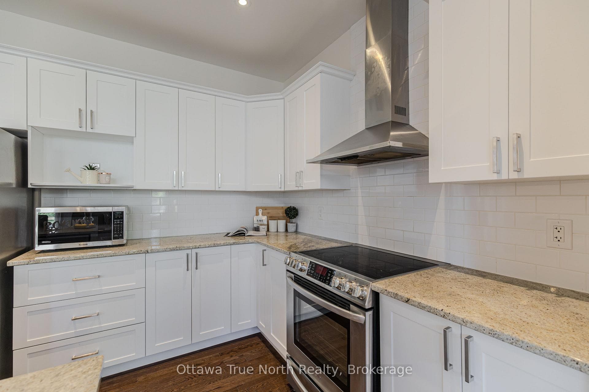 218 Keyrock Drive photo 12