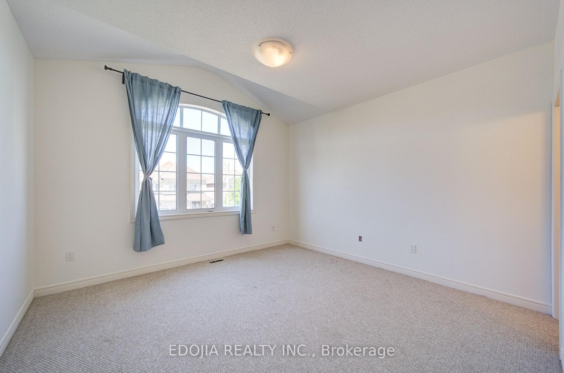 226 Gibson Circle photo 28