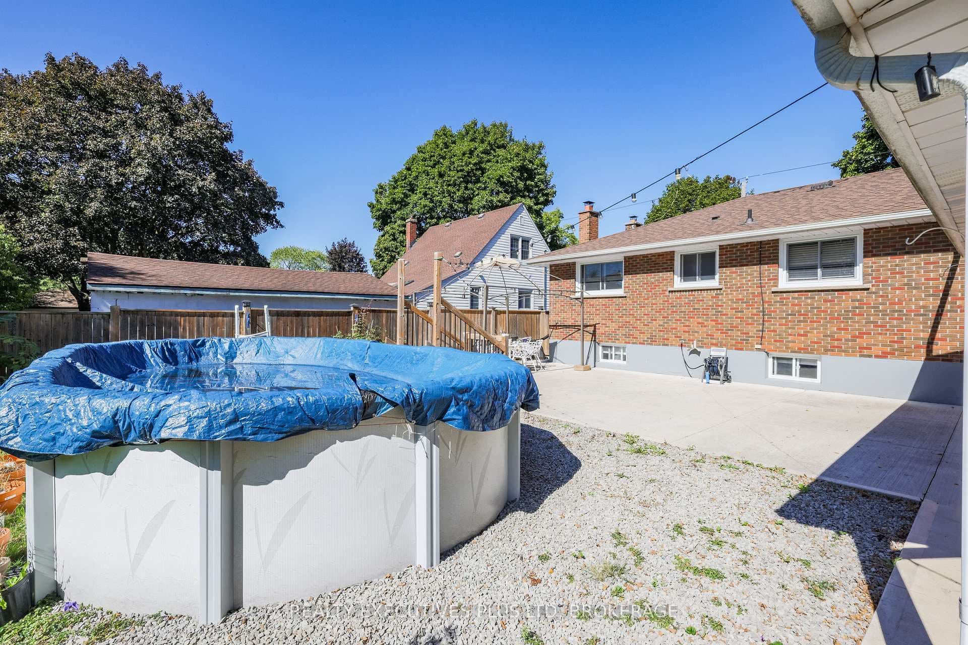 6528 STAMFORD GREEN Drive photo 24