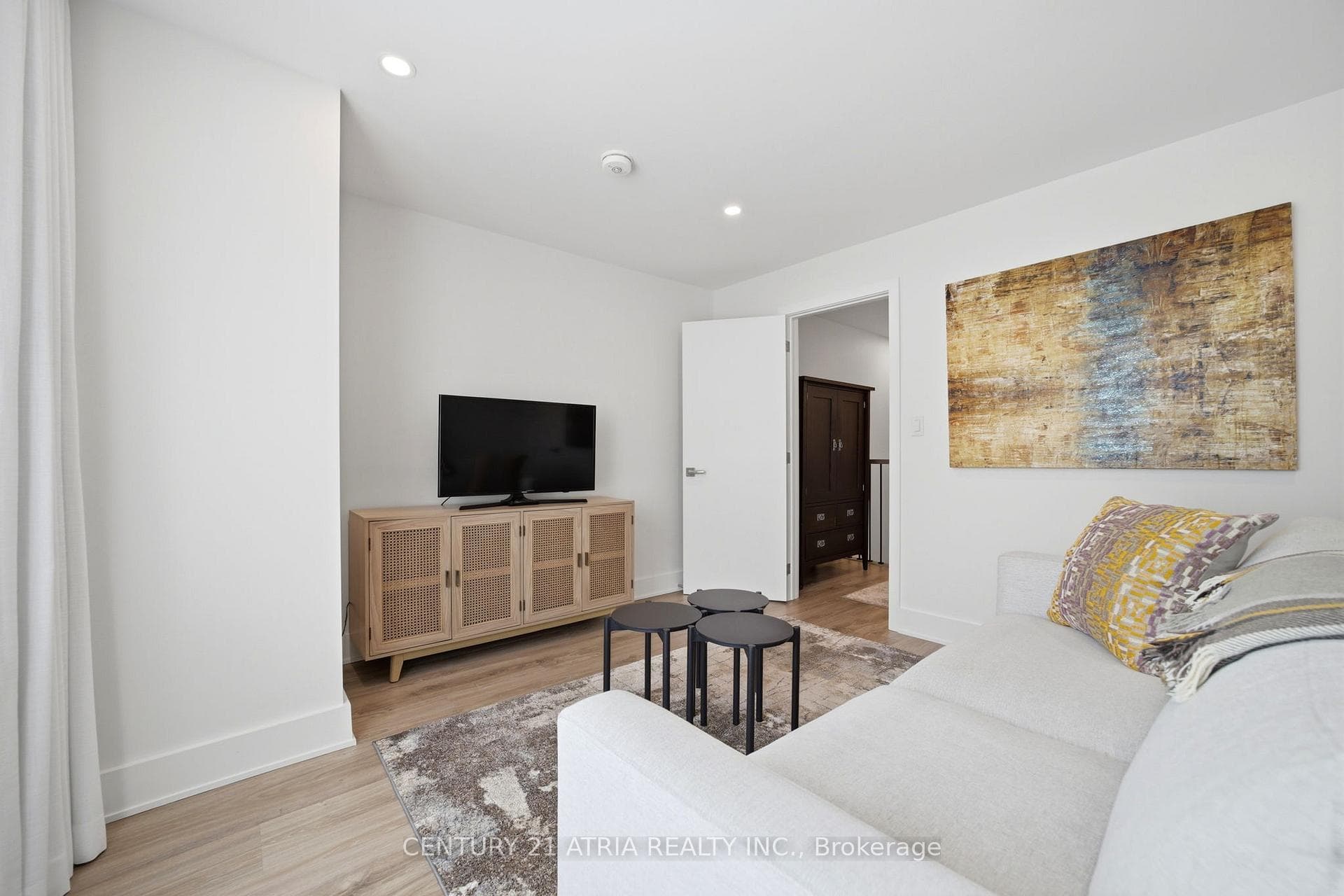 412 Delaware Avenue Unit 2nd Flr photo 11