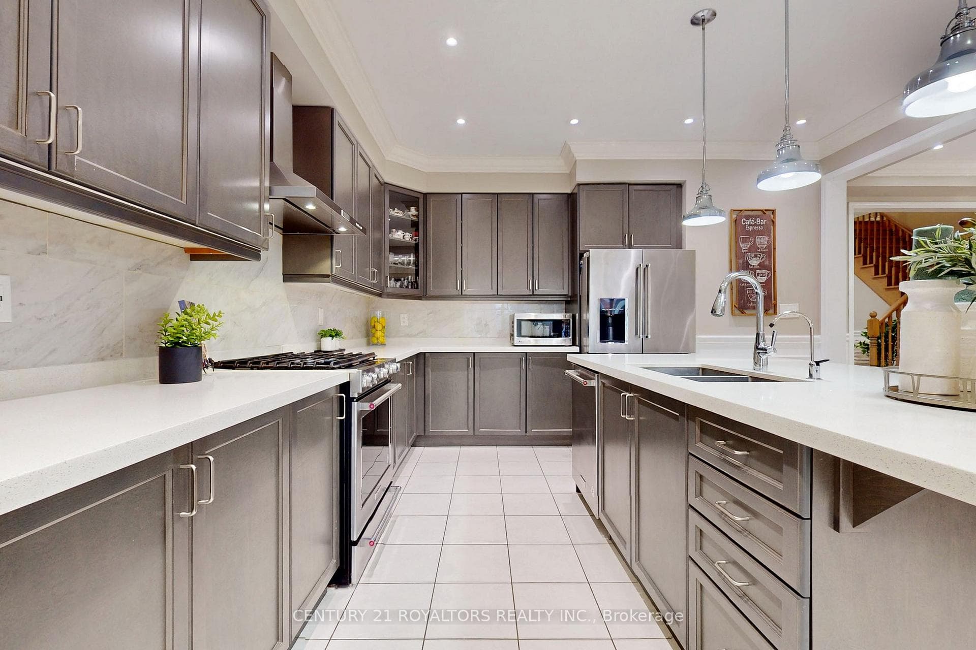 244 Chilver Heights photo 17