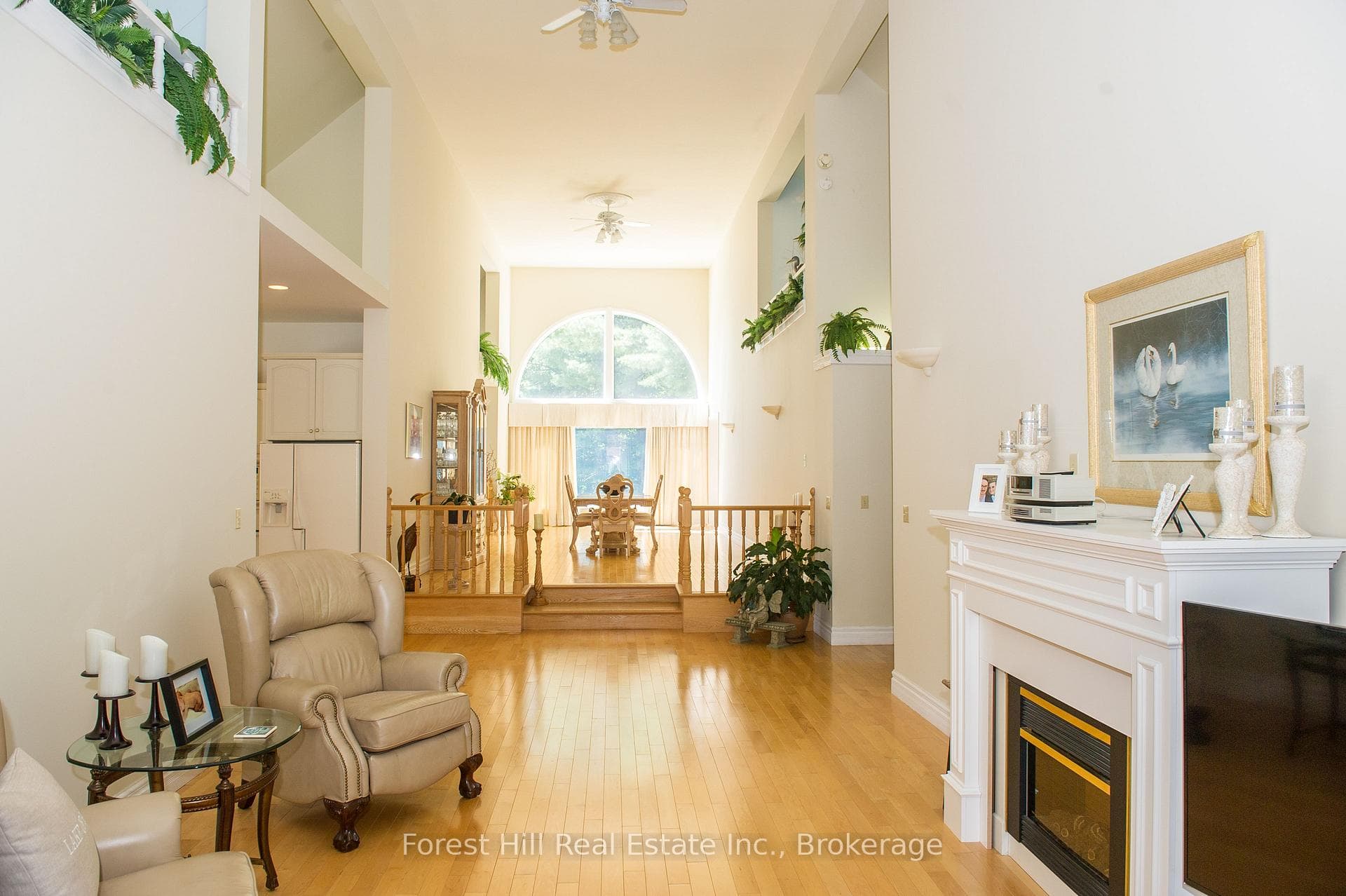 1066 Main Street photo 10