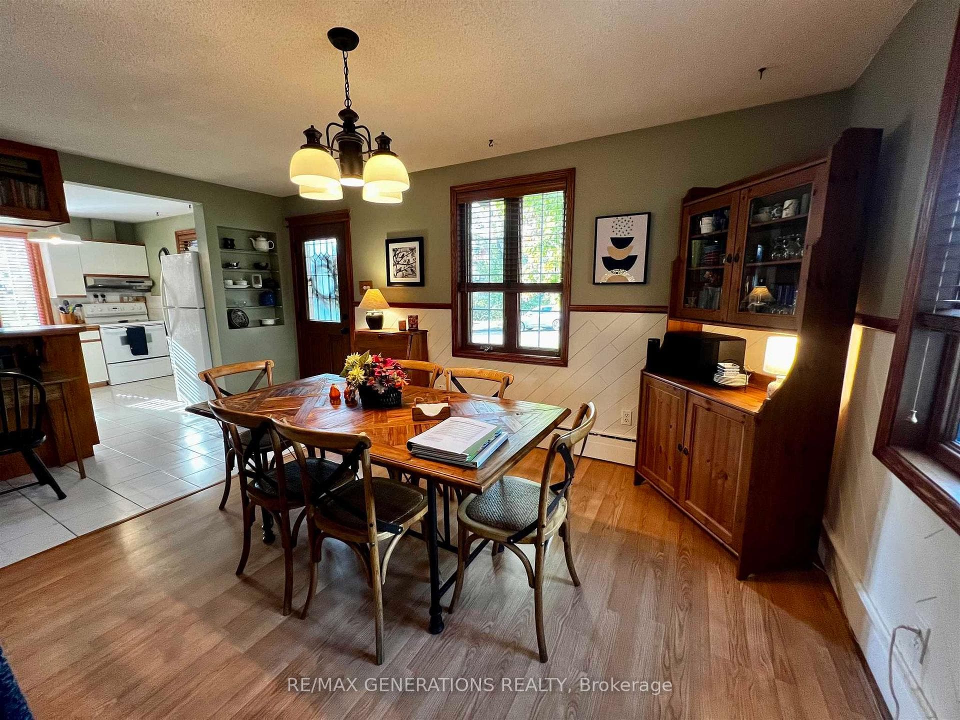 328 Dawson Street photo 6
