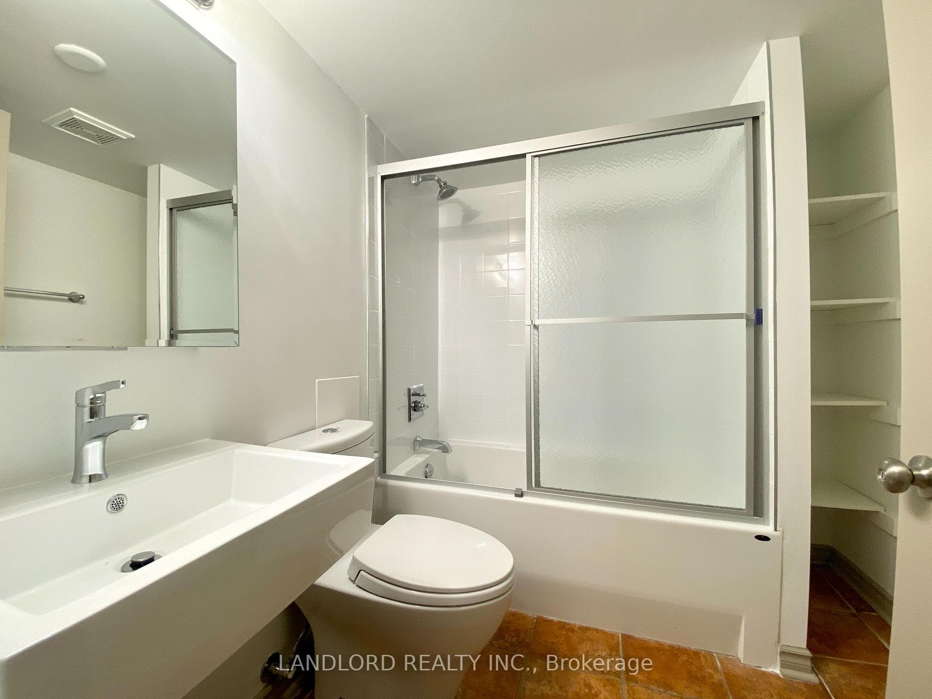 209 Madison Avenue Unit 5 photo 16