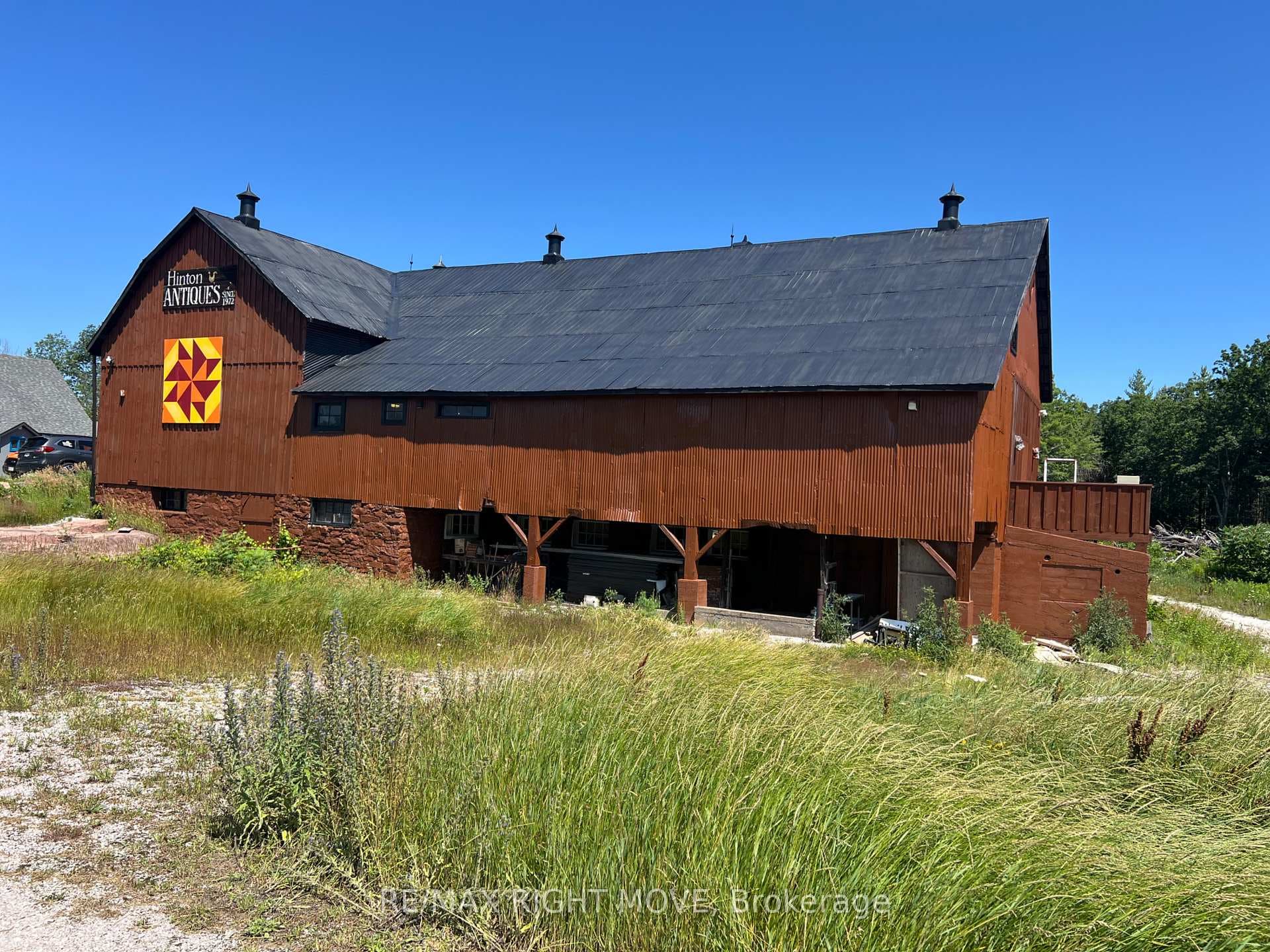 Upper portion of barn being leased
