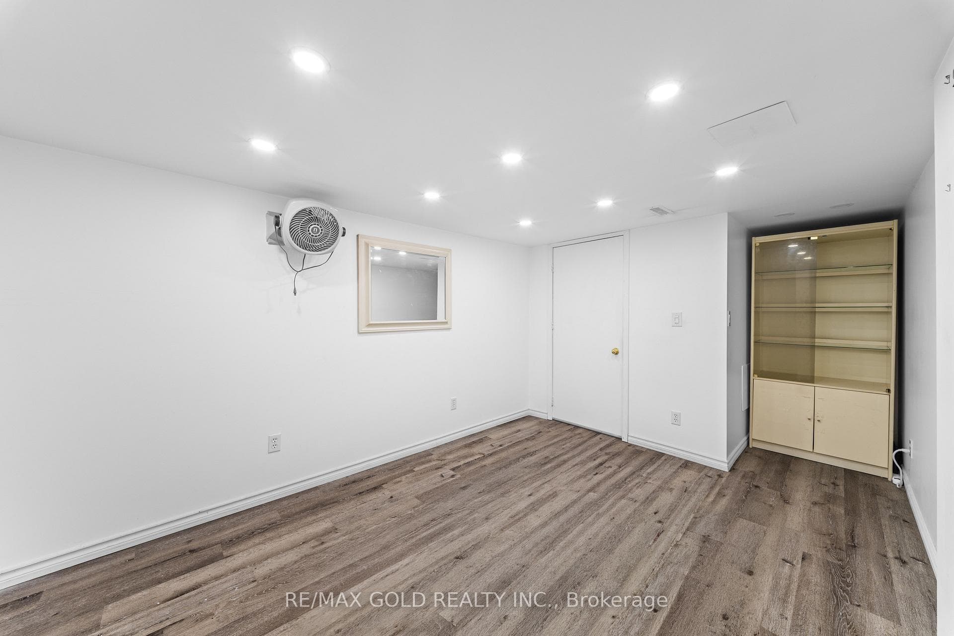 32 Bay Breeze Drive photo 42