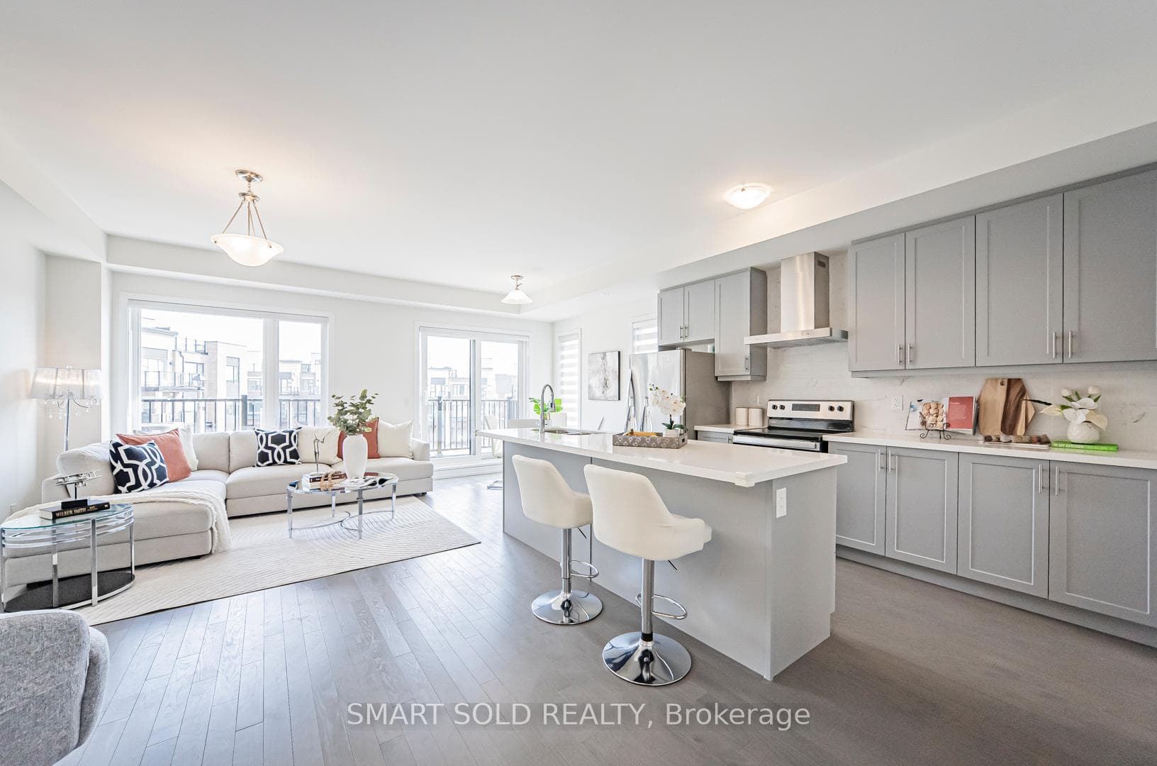 129 Yorkton Boulevard photo 1