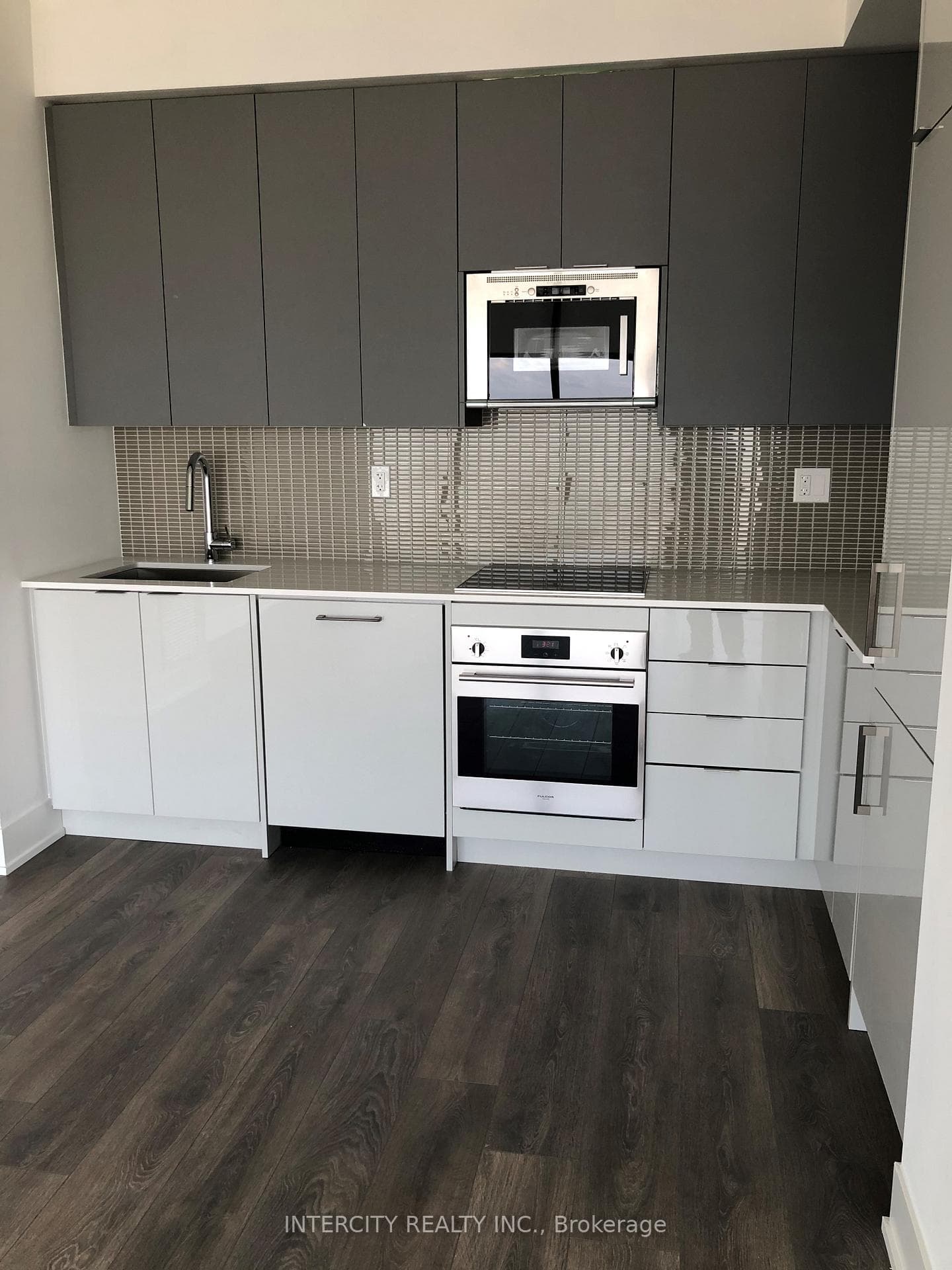 2908 Highway 7 Road Unit 2407 photo 12