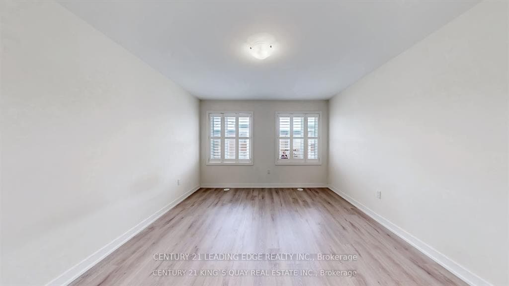 250 Finch Avenue Unit 211 photo 33