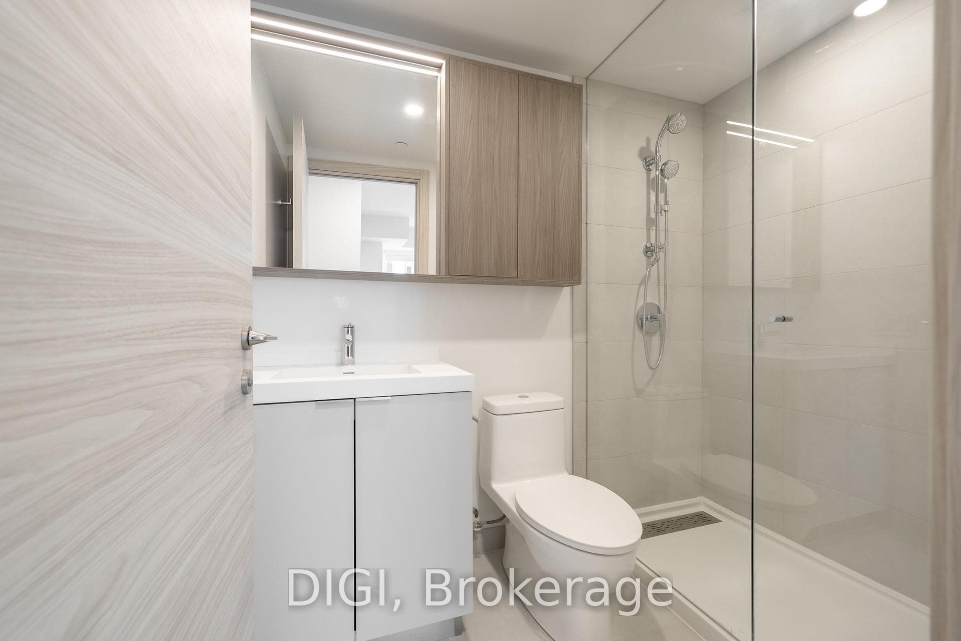 485 Perth Avenue Unit E613 photo 16
