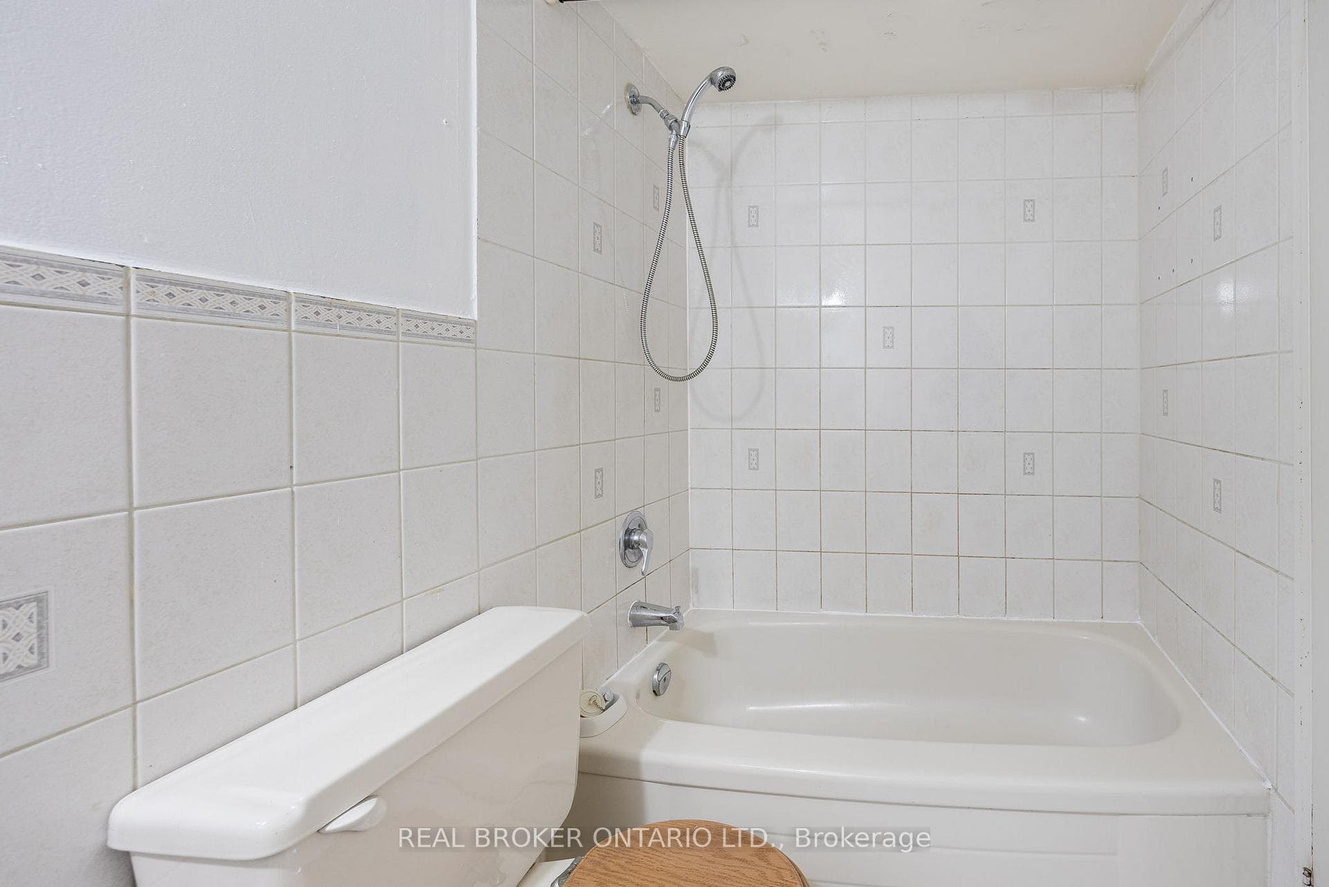 5 Old Sheppard Avenue Unit 1105 photo 23