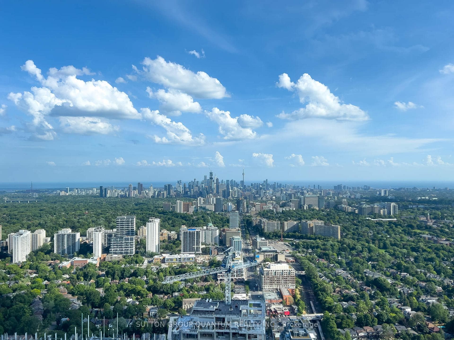 2221 Yonge Street Unit 4003 photo 40