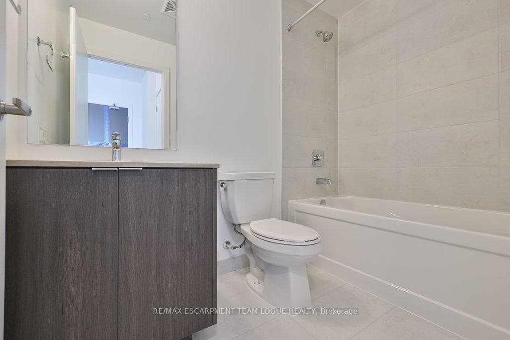 2088 JAMES Street Unit 309 photo 35