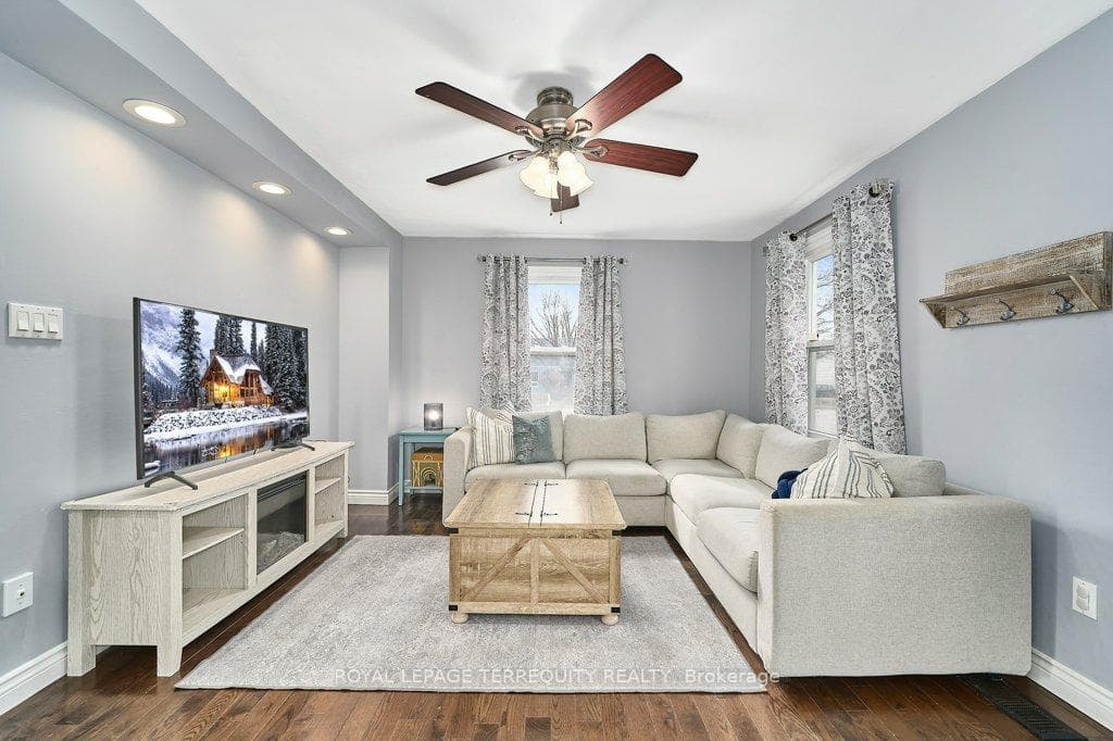 13 Windsor Avenue photo 18
