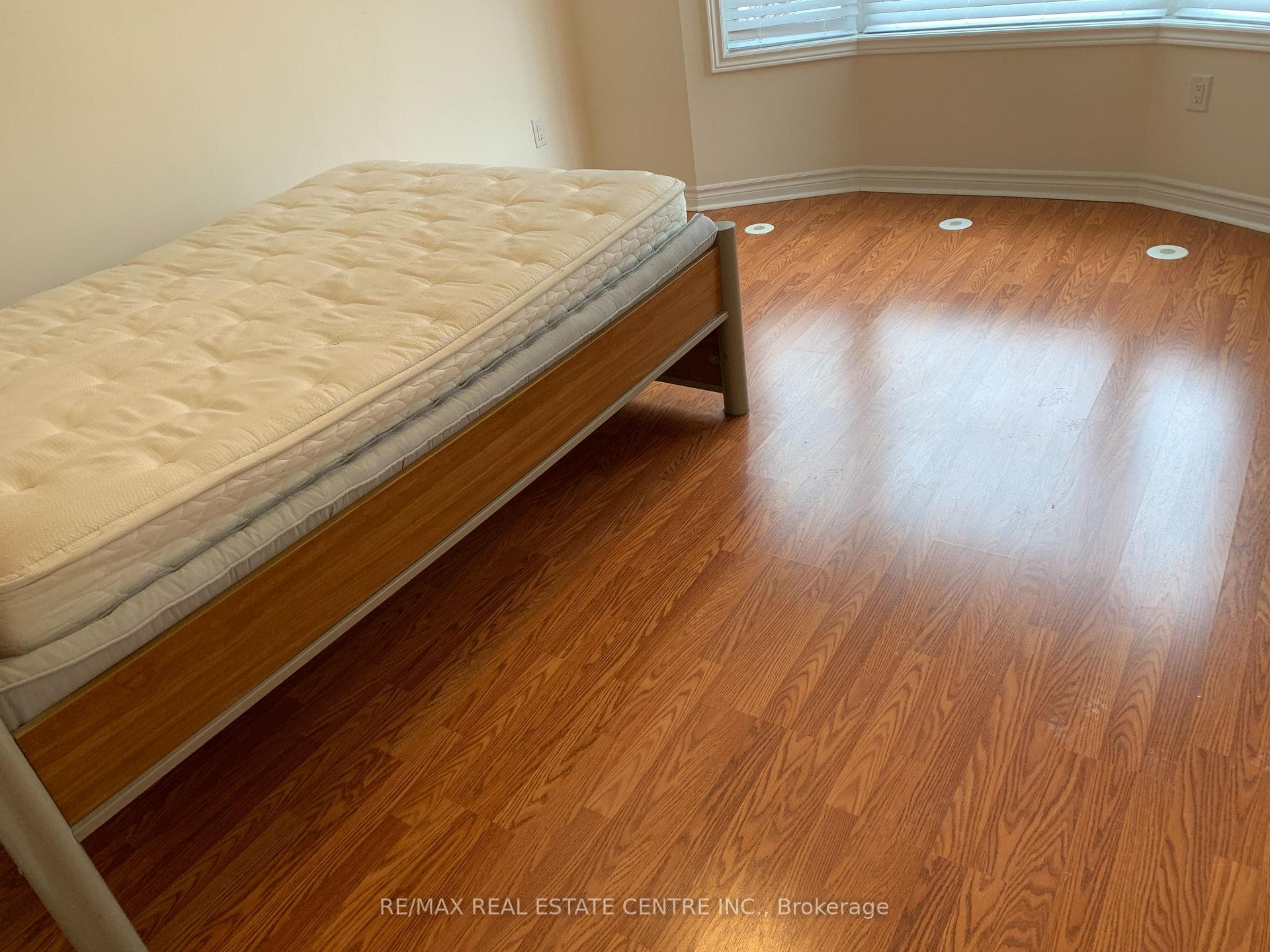 600 Shoreline Drive Unit 1 photo 13