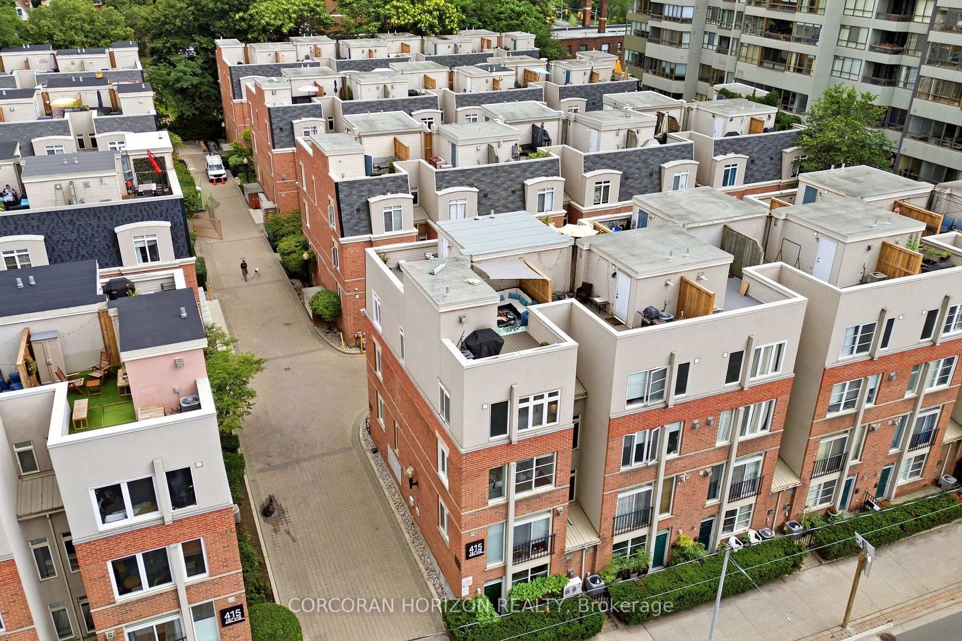 415 Jarvis Street Unit 301 photo 34
