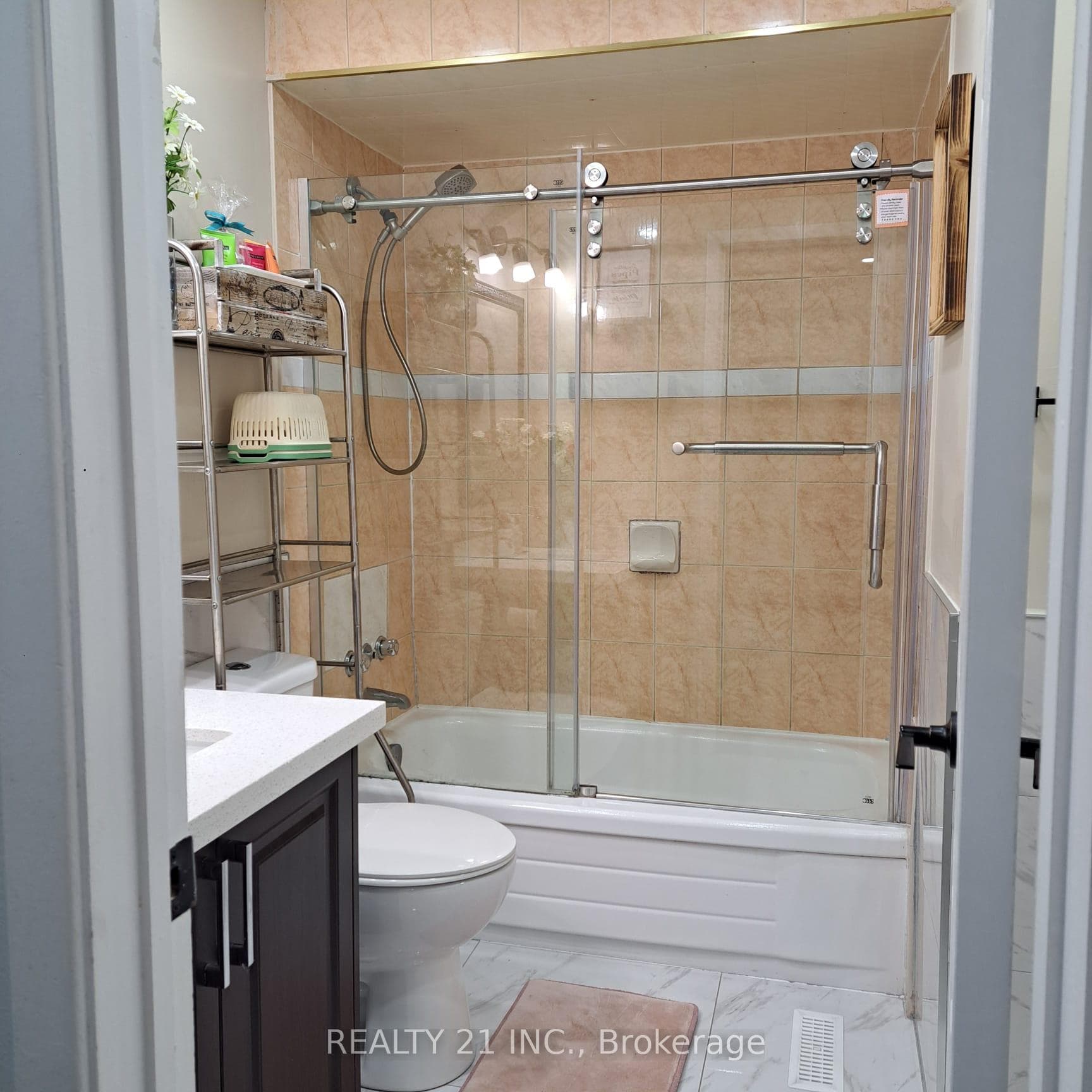 55 Shepmore Terrace photo 20