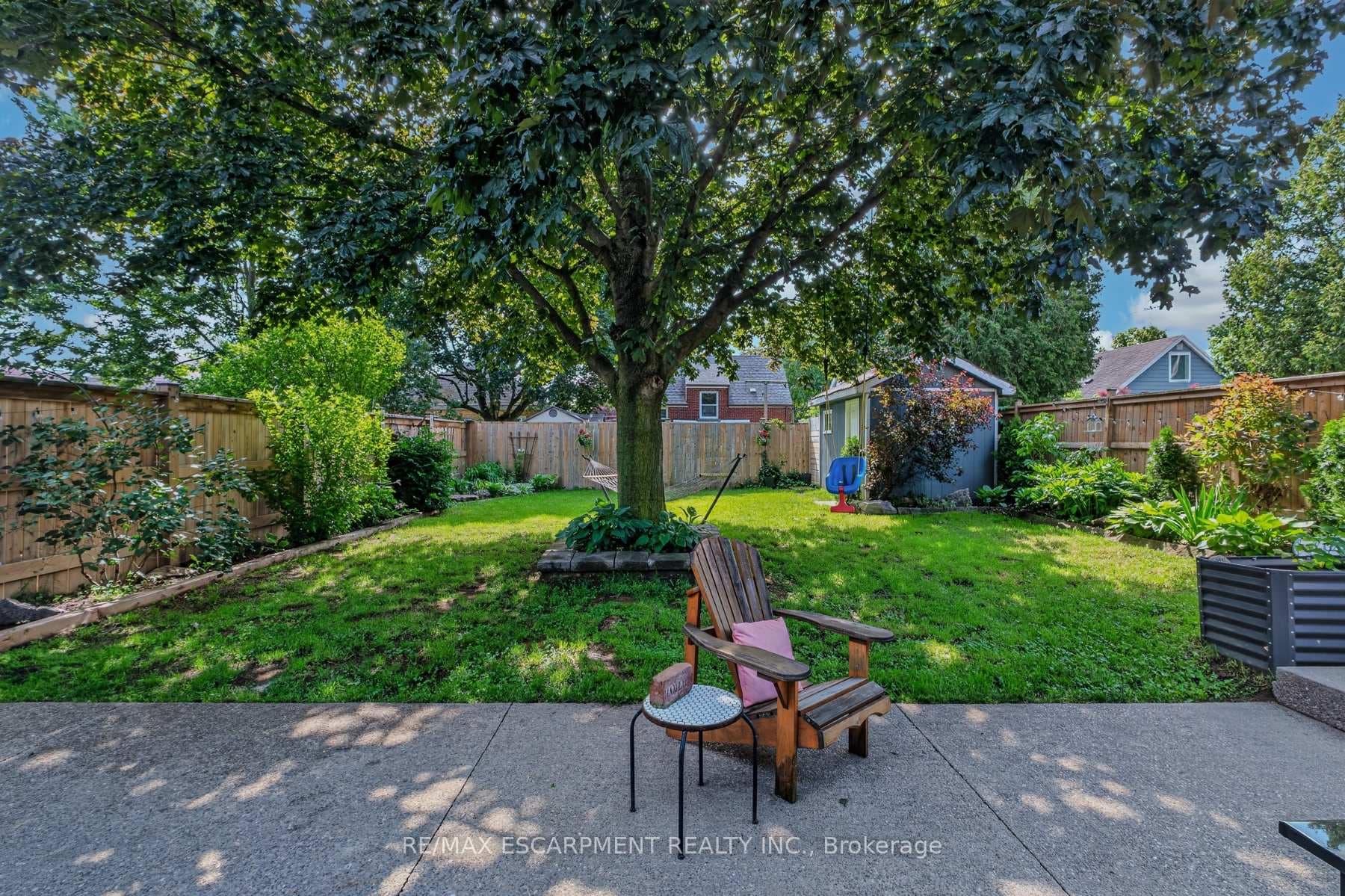 43 Woodbridge Road photo 30