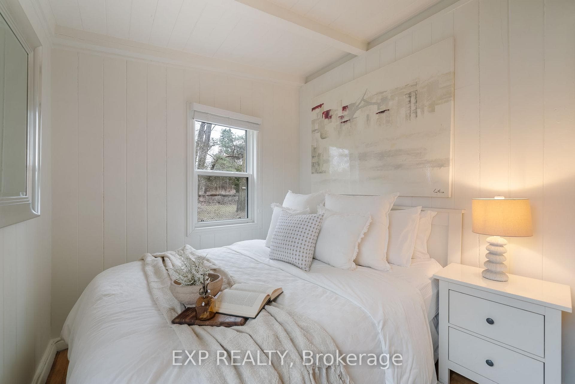 113 Victoria Beach Road photo 11