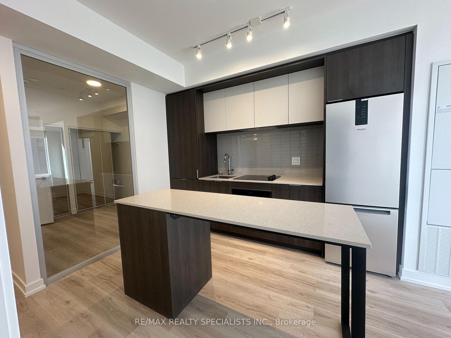 395 Square One Drive Unit 1507 photo 14