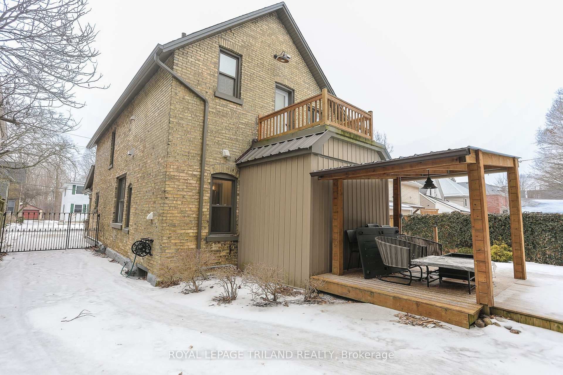 33 Gladstone Avenue photo 42