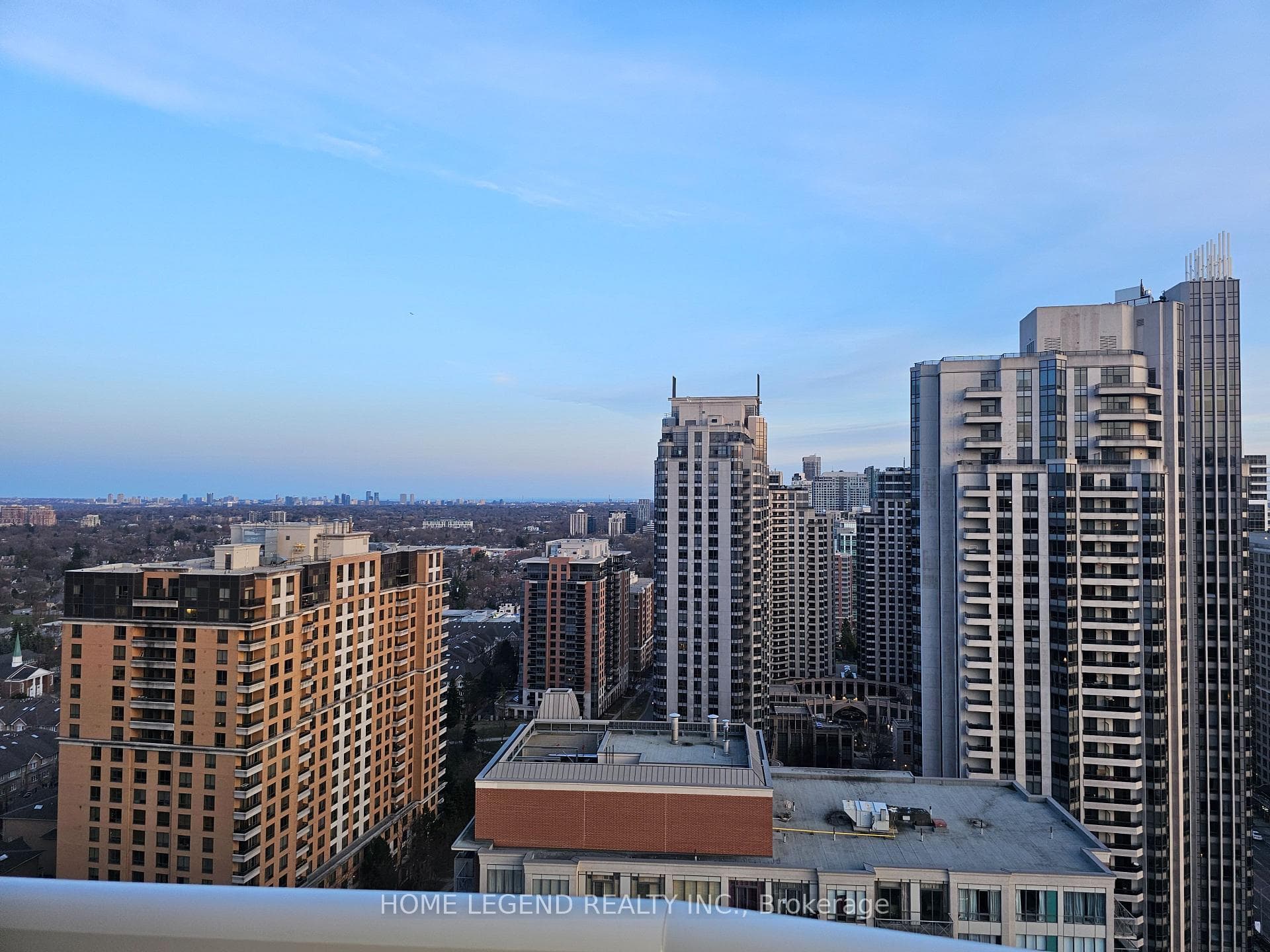 15 HOLMES Avenue Unit 2202 photo 18
