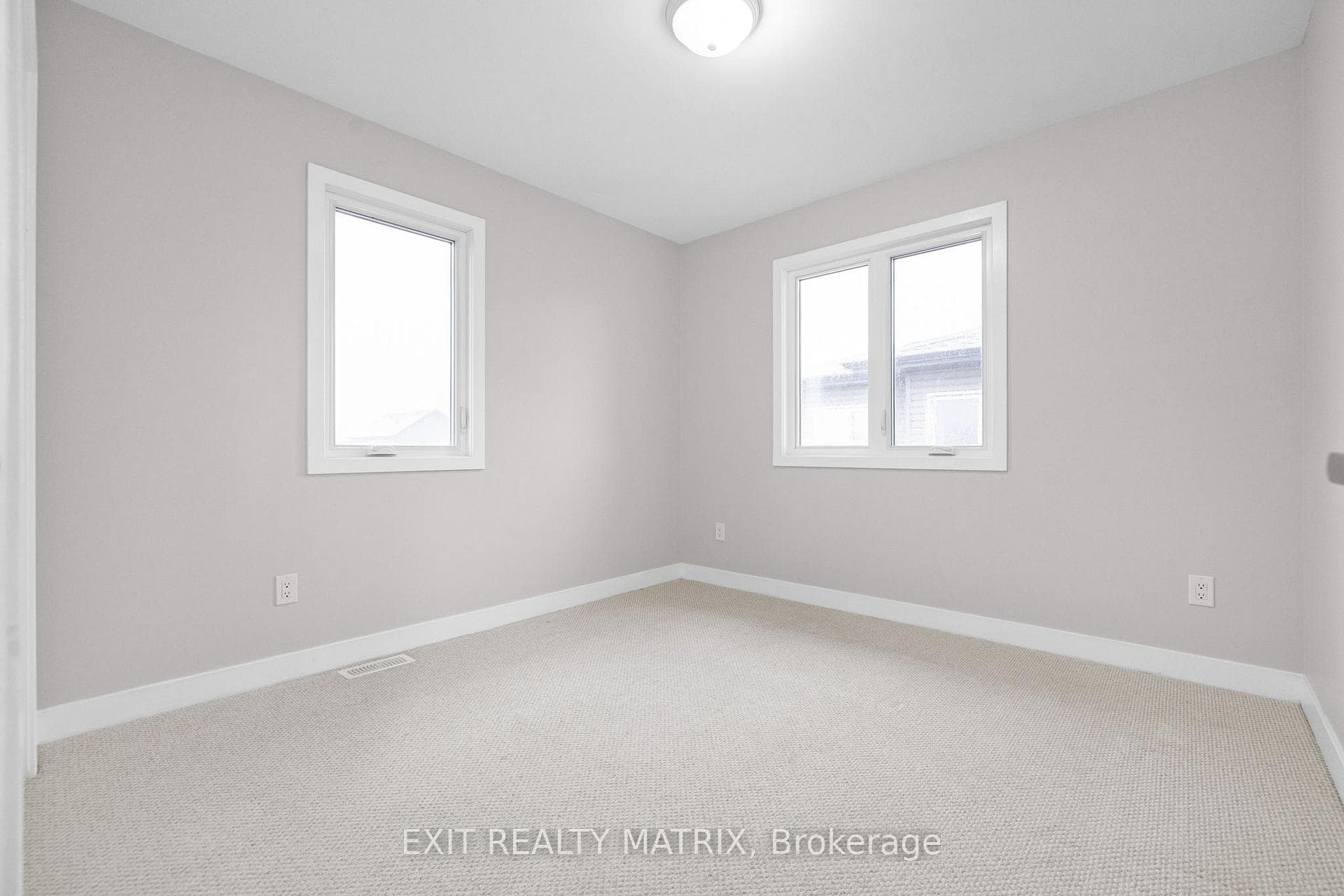 273 Moisson Street photo 23