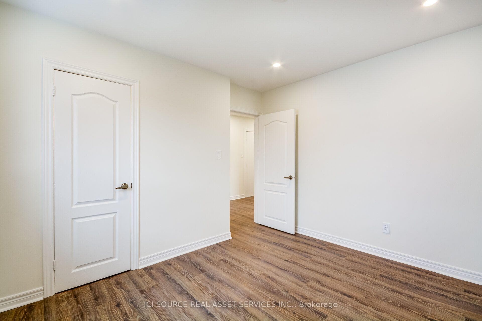 58 Burlingame Road Unit 3 photo 16