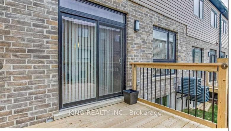 811 Sarnia Road Unit 60 photo 22