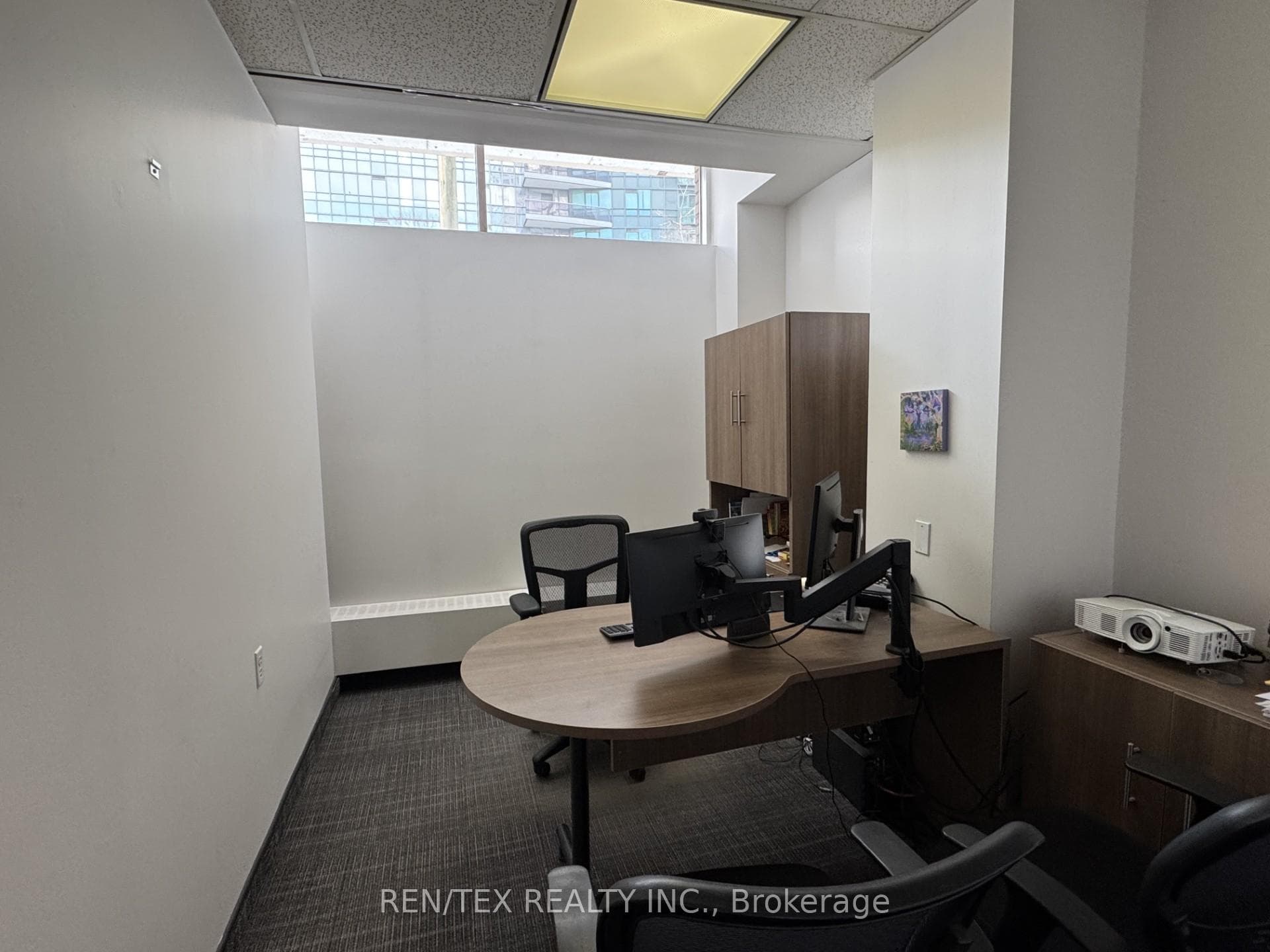 19 Hendon Avenue photo 6