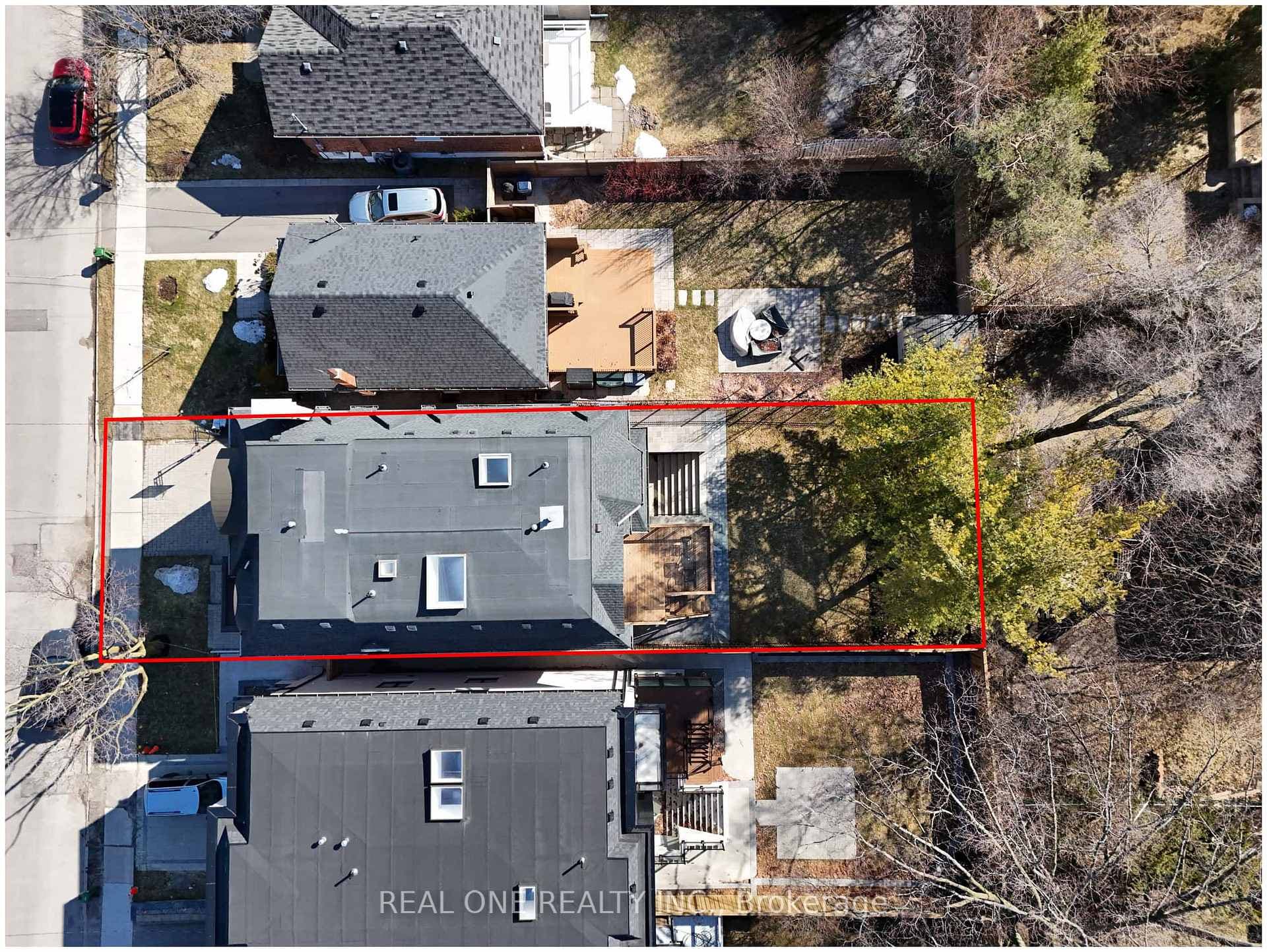 241 Florence Avenue photo 3