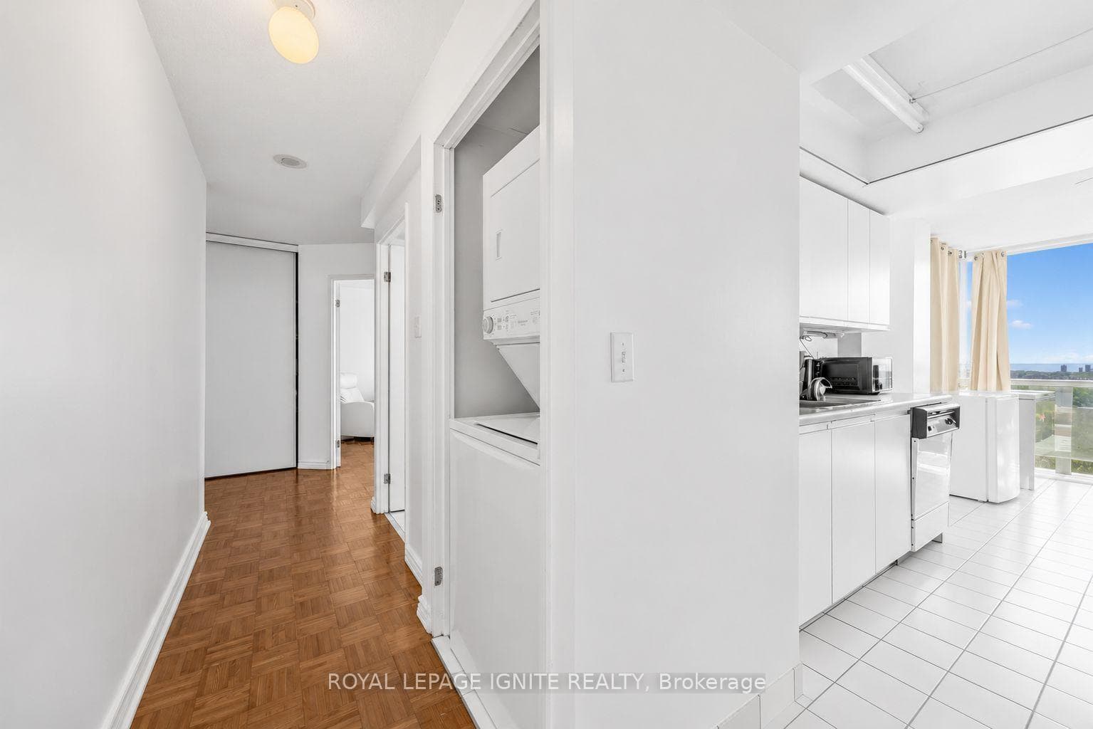 350 Webb Drive Unit 1708 photo 5