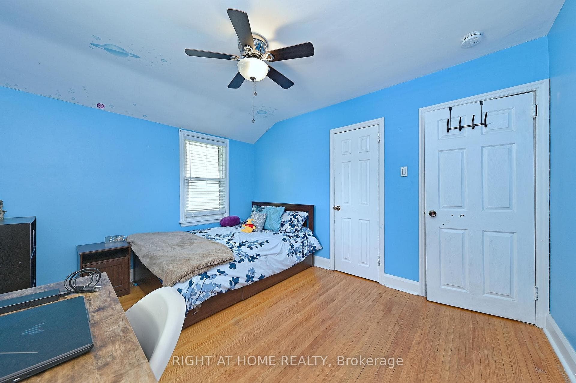 446 Geneva Street photo 25