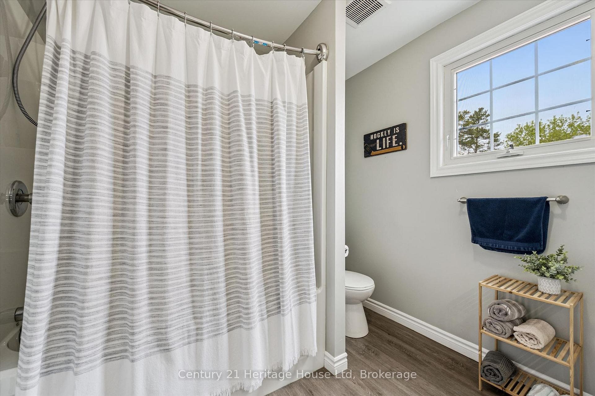 584077 Beachville Road photo 12