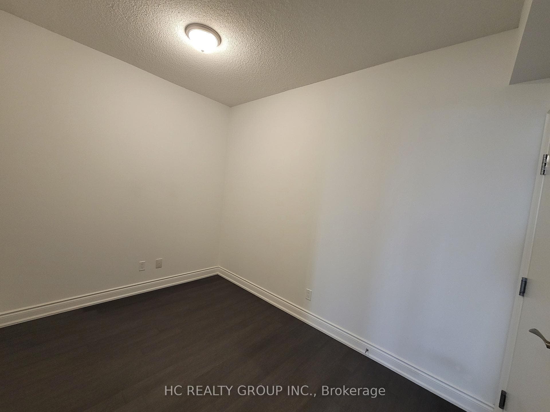 89 South Town Centre Boulevard Unit 1106 photo 15