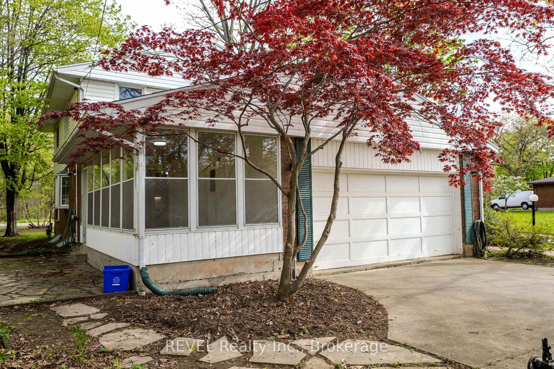 19 Woodington Crescent photo 31