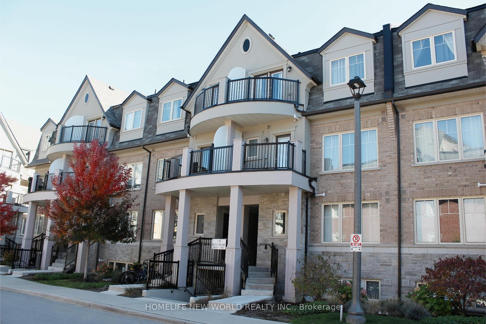 11 Eaton Park Lane Unit 15 photo 2