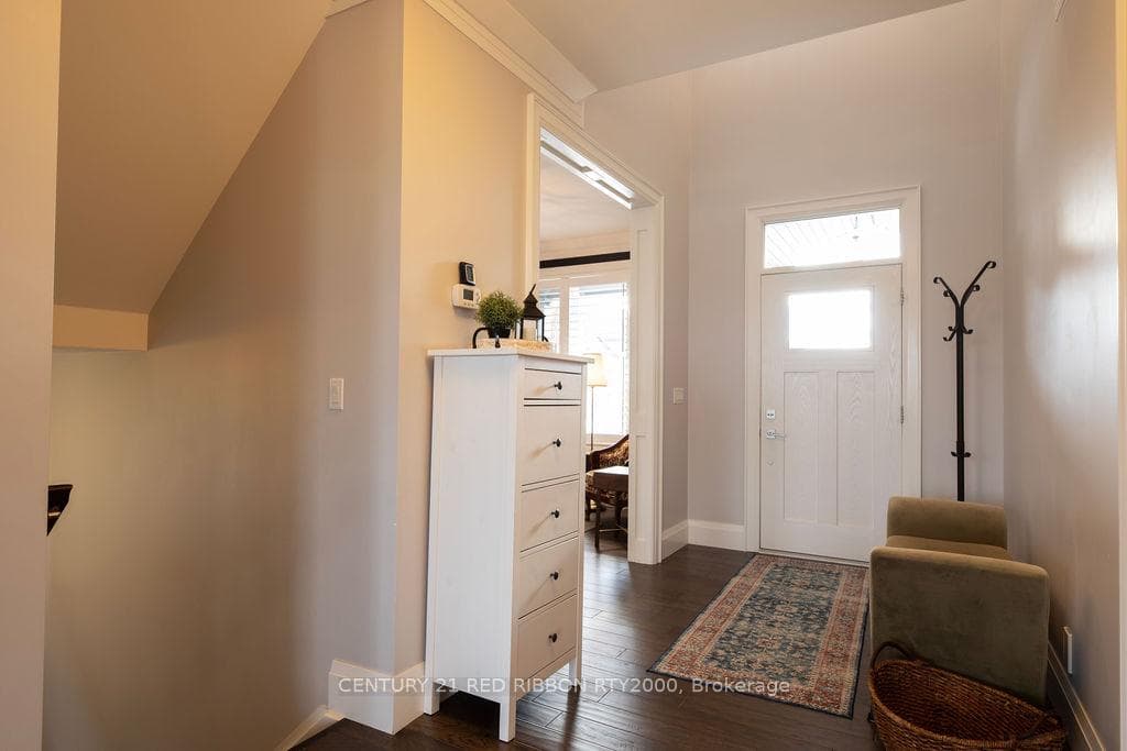 171 Acton Street photo 13