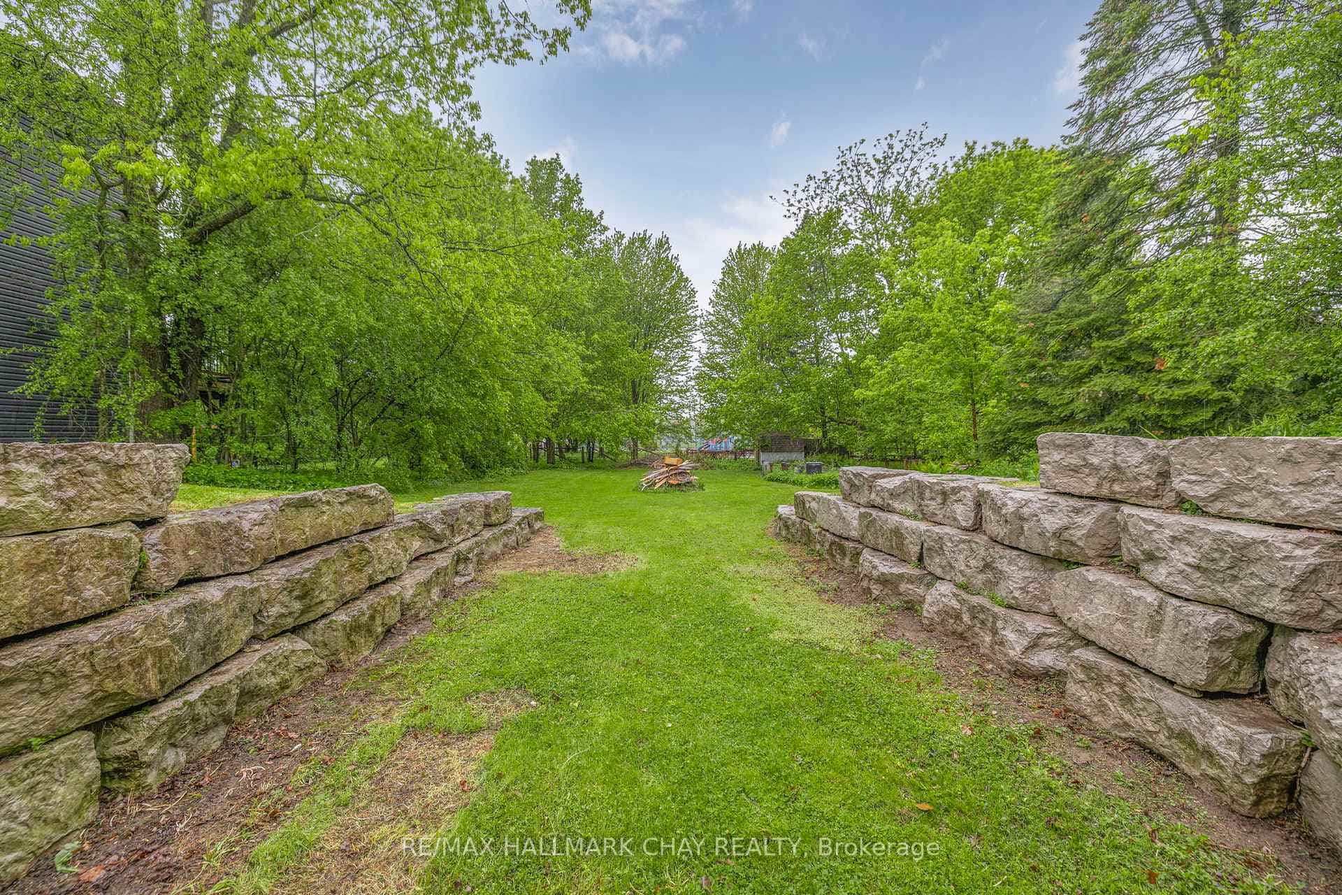 3960 Front Street photo 41