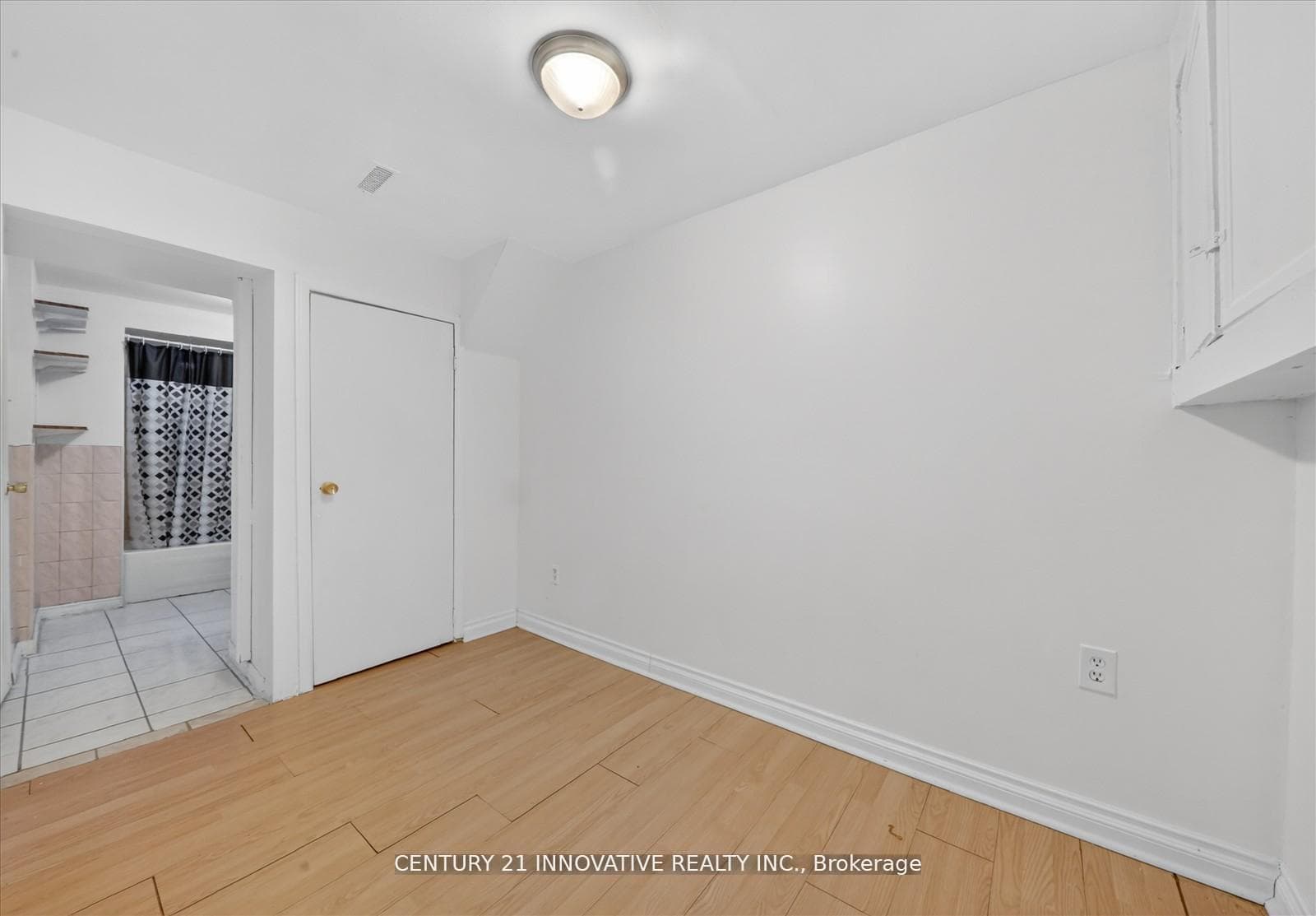 23 Northgate Boulevard photo 33