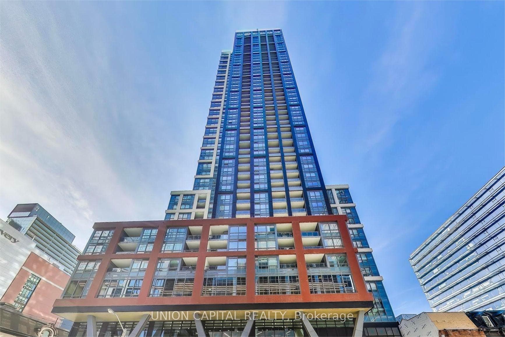108 Peter Street Unit 1511 photo 1