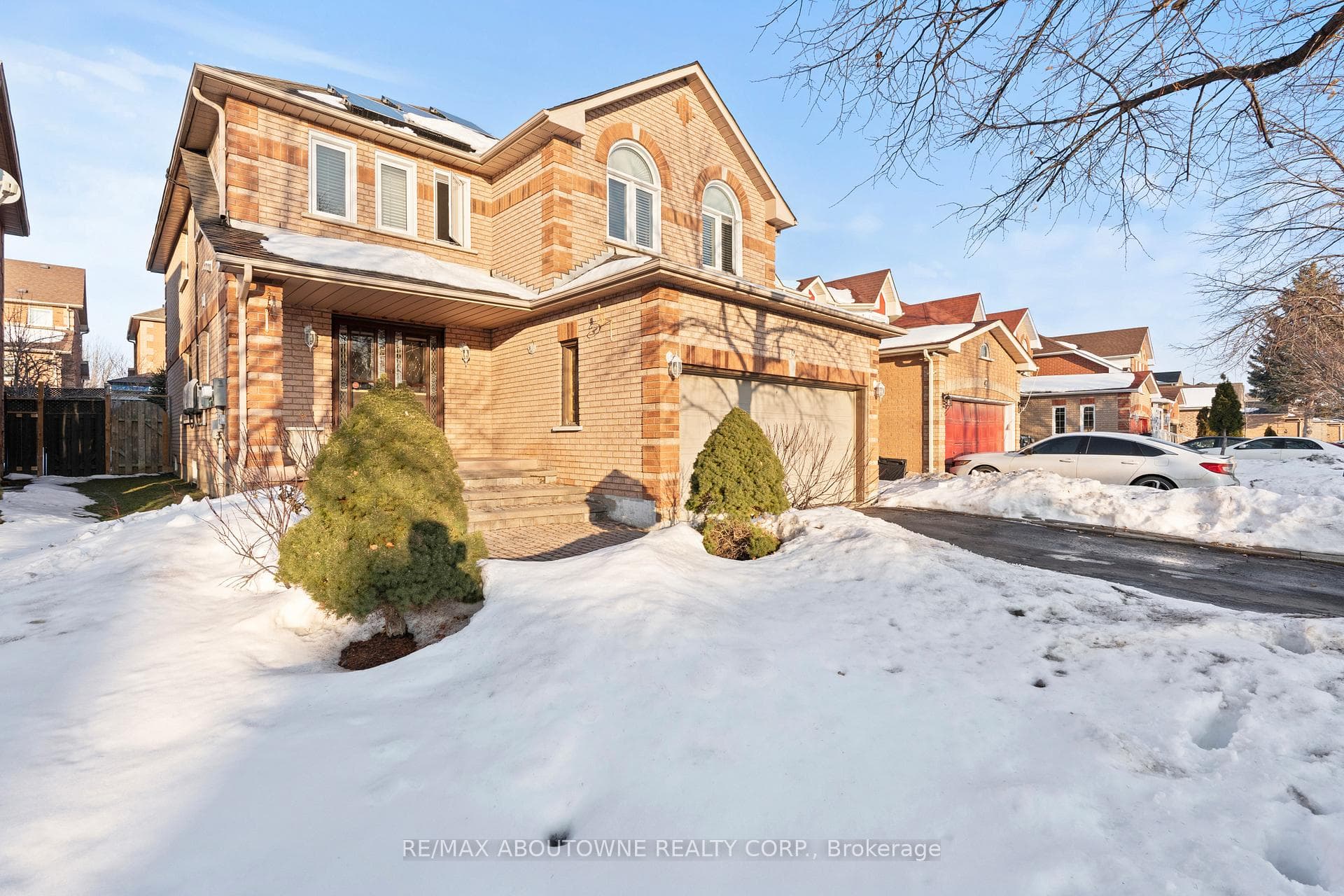 49 Lockwood Road photo 2