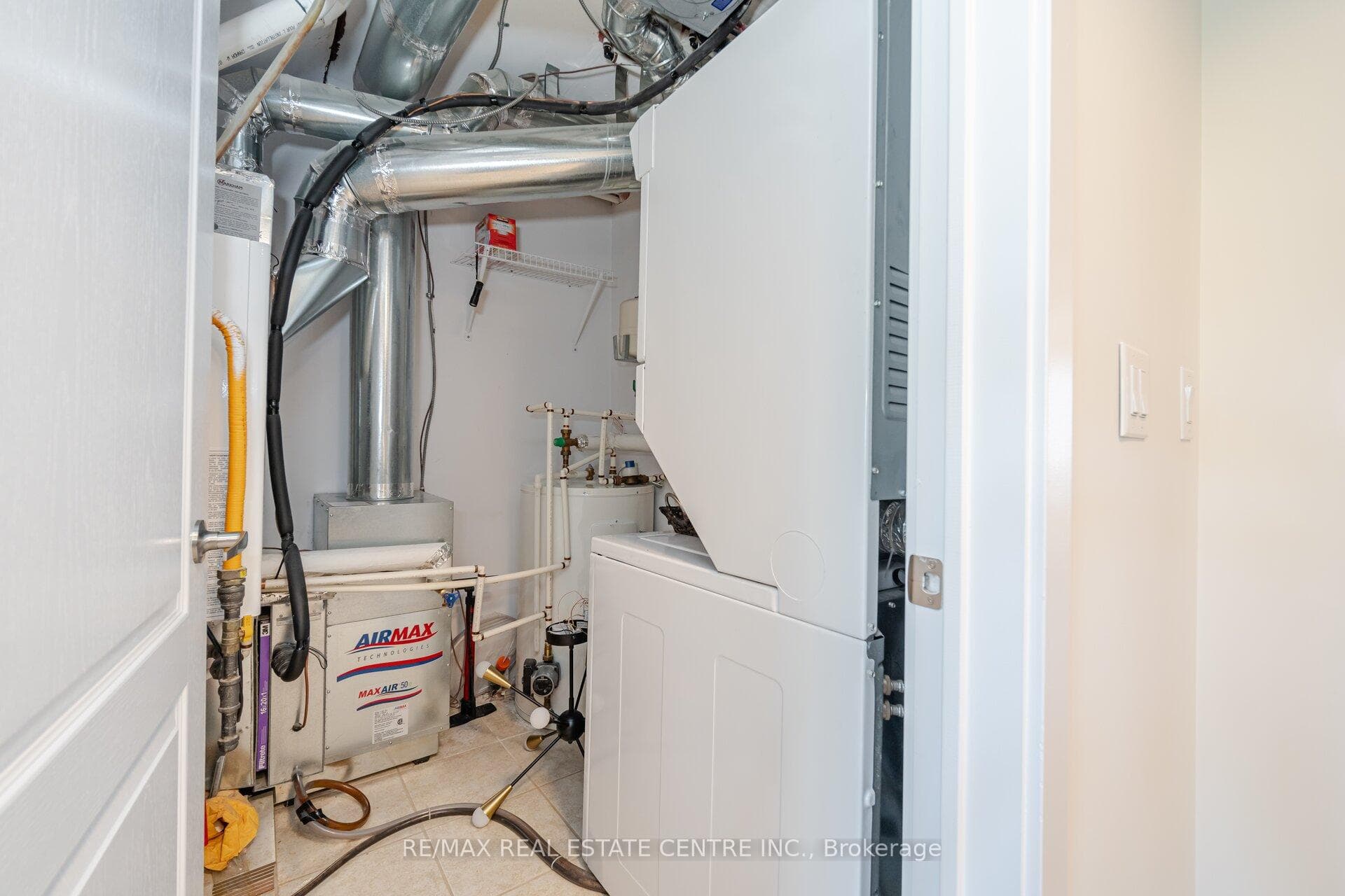 50 Dunsheath Way Unit 602 photo 31