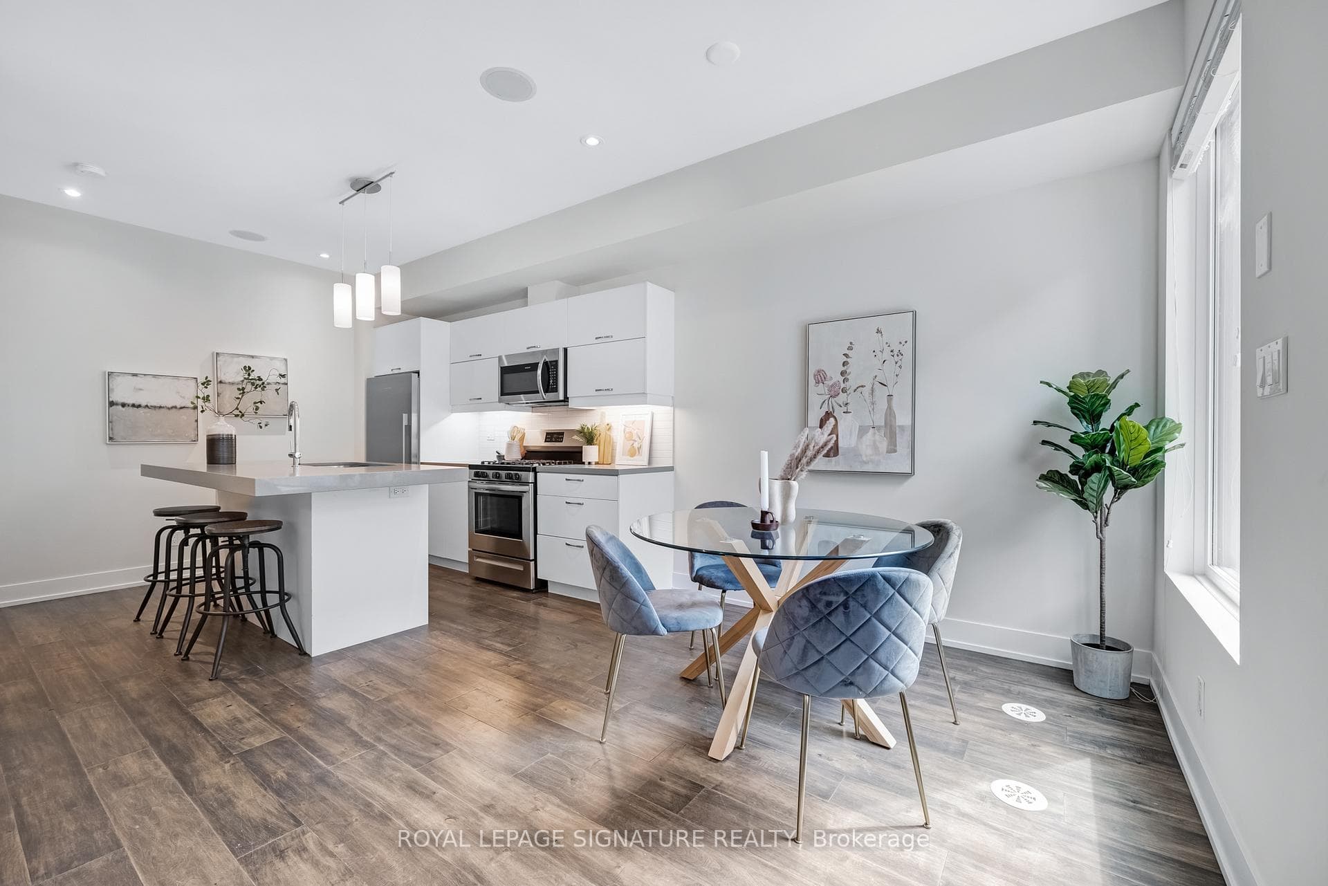 46 Curzon Street Unit 315 photo 6