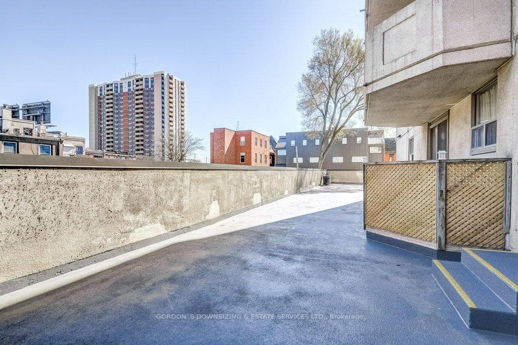 21 East Avenue Unit 503 photo 35